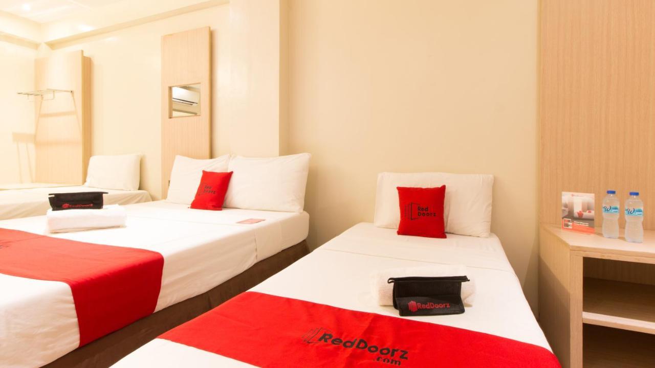 Reddoorz @ General Segundo Avenue Laoag Hotel Buitenkant foto