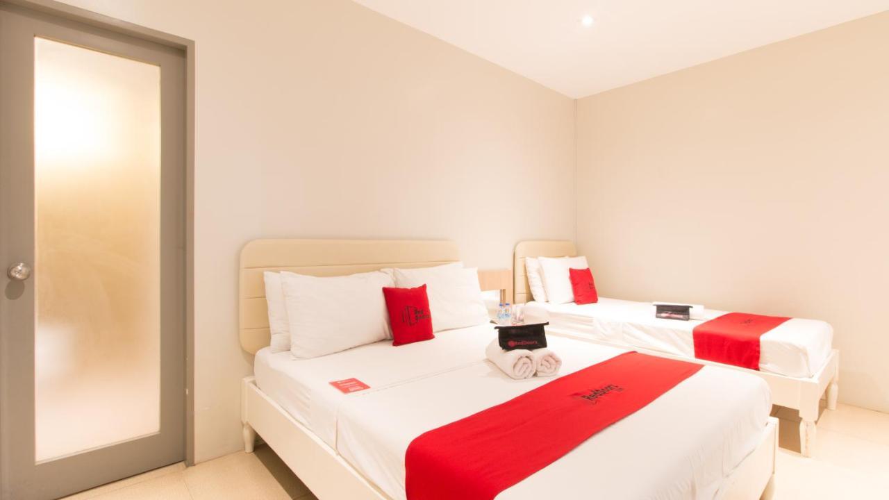 Reddoorz @ General Segundo Avenue Laoag Hotel Buitenkant foto